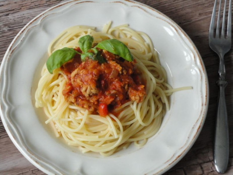 paprykowe-spaghetti-bolognese-353613