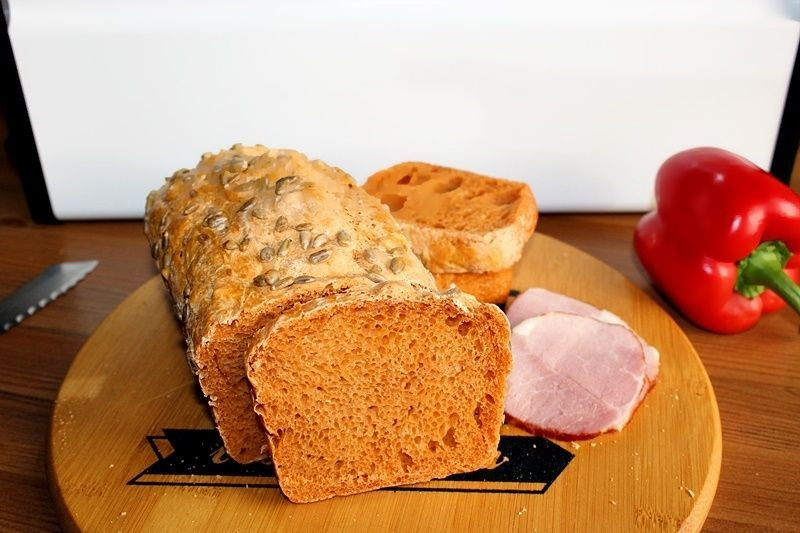 chleb-paprykowy-567260