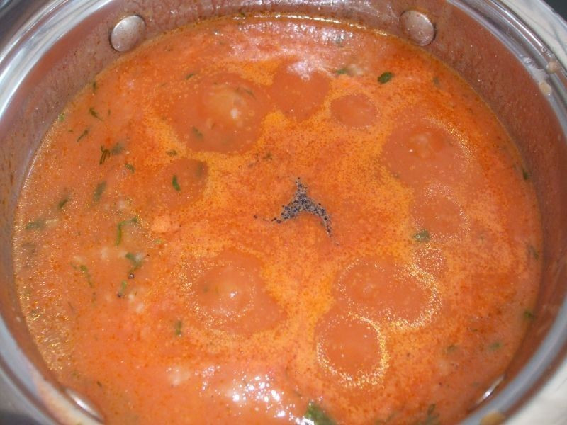 zupa-pomidorowa-z-ryzem-336781