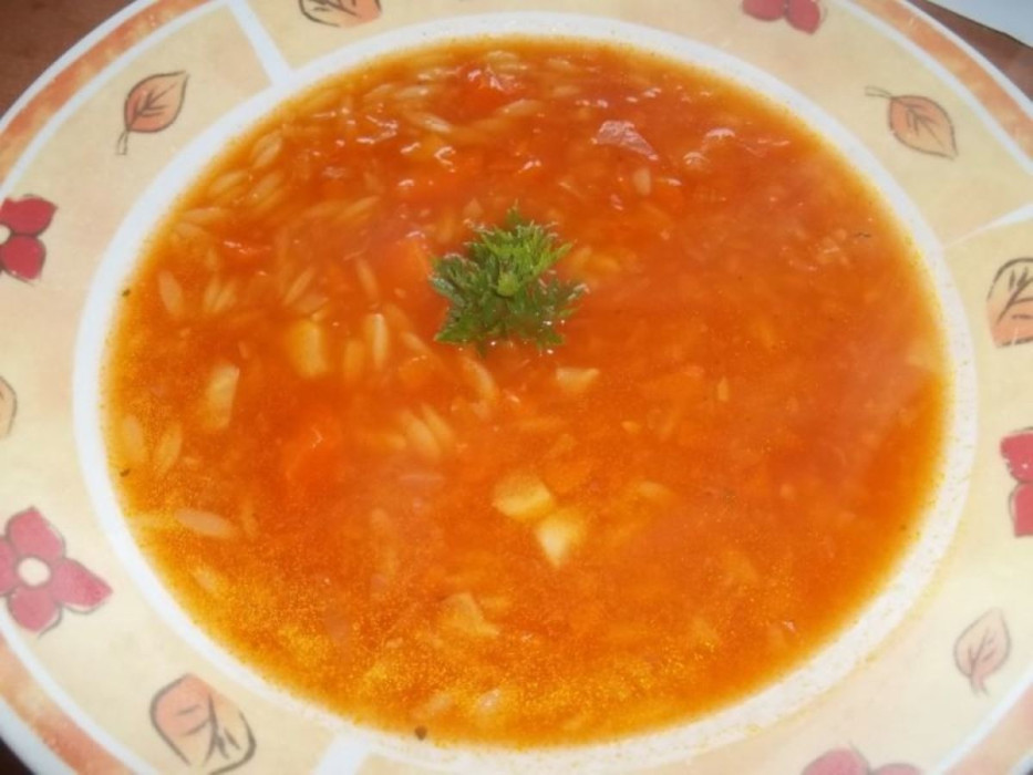 zupa-pomidorowa-z-makaronem-ryzowym-342910