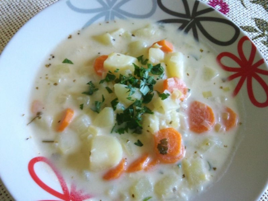 zupa-ziemniaczano-serowa-236551